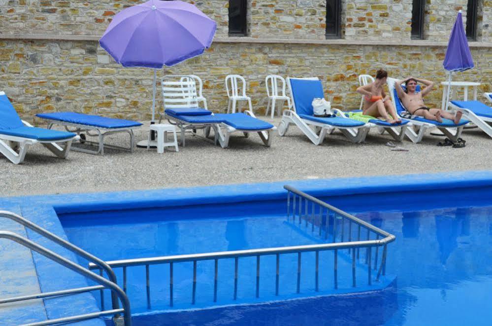 Hotel Vergi Voroklini Exteriör bild