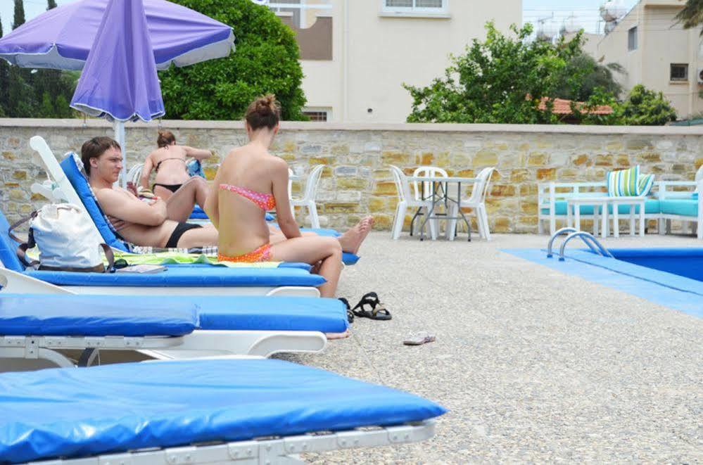 Hotel Vergi Voroklini Exteriör bild